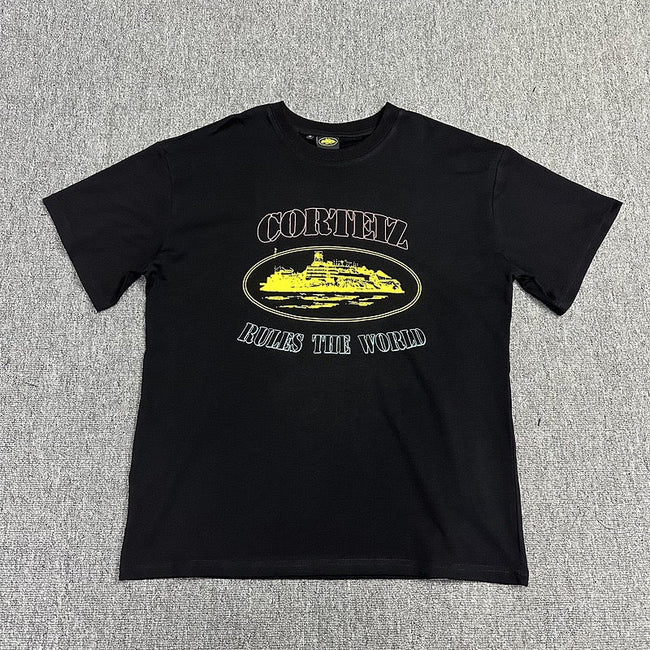 Yellow Graphic Print Black T-Shirt Unisex Streetwear Casual Short Sleeve Tee Hover Image